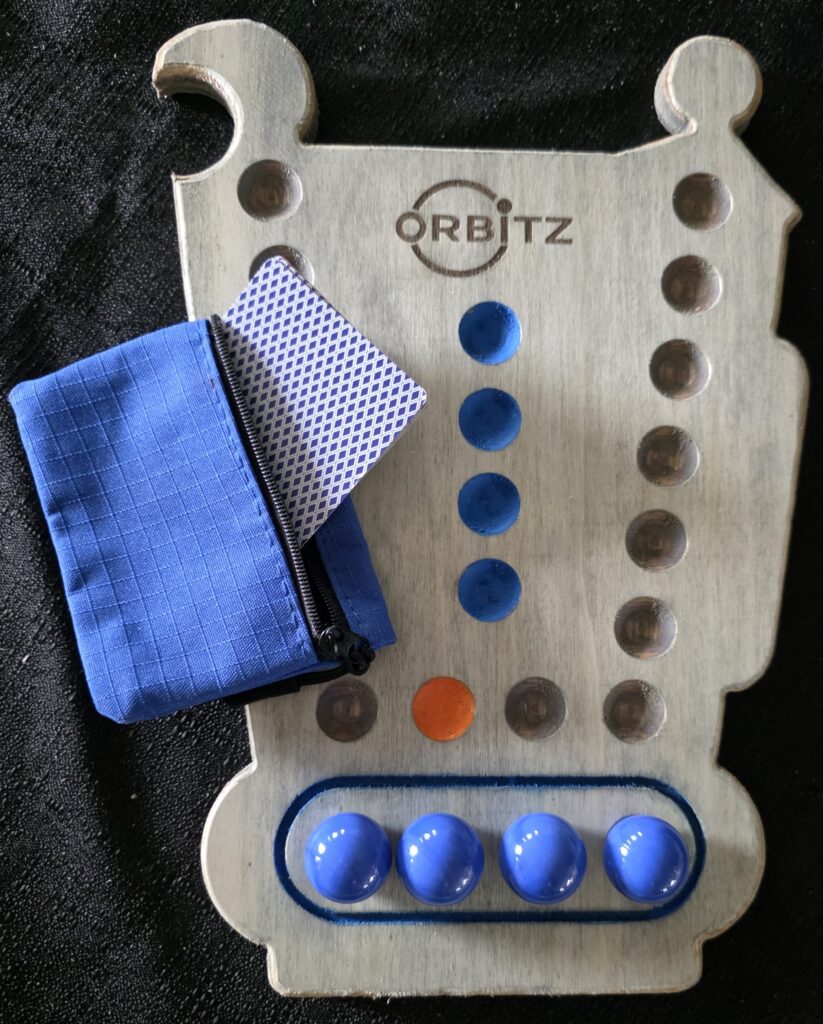 Orbitz modular wooden board game – single board